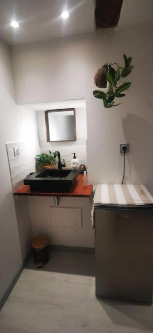 2 Chambres D'Hotes Avec Kitchenette, Frigo, Dolce Via Saint-Martin-de-Valamas Exterior foto