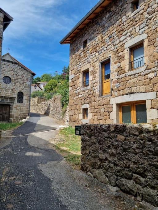 2 Chambres D'Hotes Avec Kitchenette, Frigo, Dolce Via Saint-Martin-de-Valamas Exterior foto